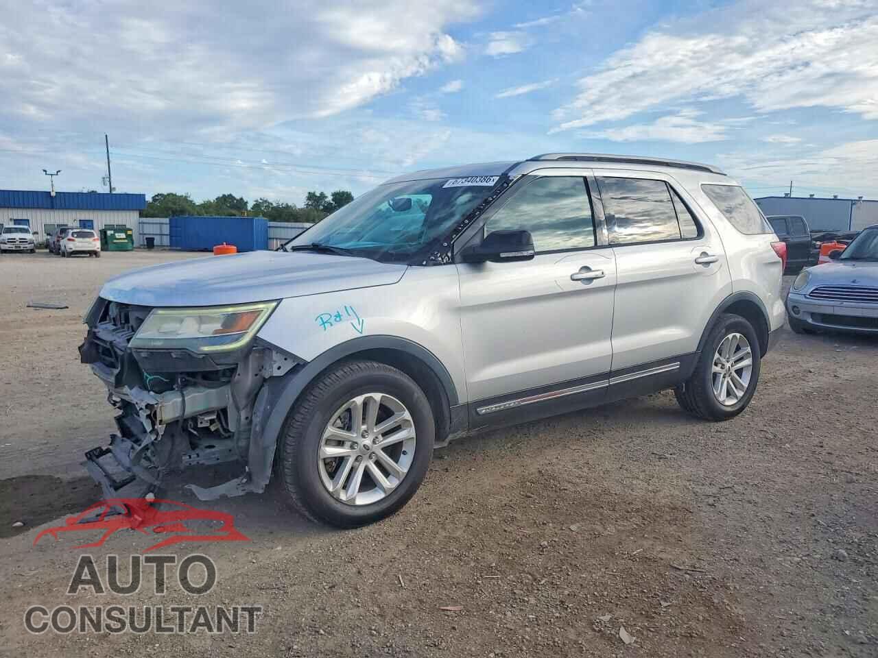 FORD EXPLORER 2017 - 1FM5K7D82HGA27031