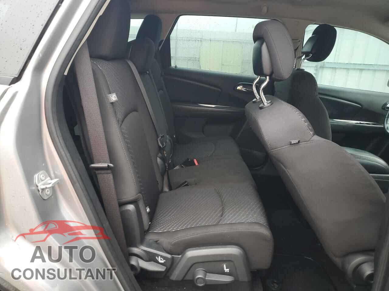 DODGE JOURNEY 2015 - 3C4PDCAB4FT747780