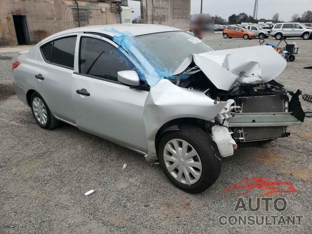 NISSAN VERSA 2019 - 3N1CN7AP8KL801965