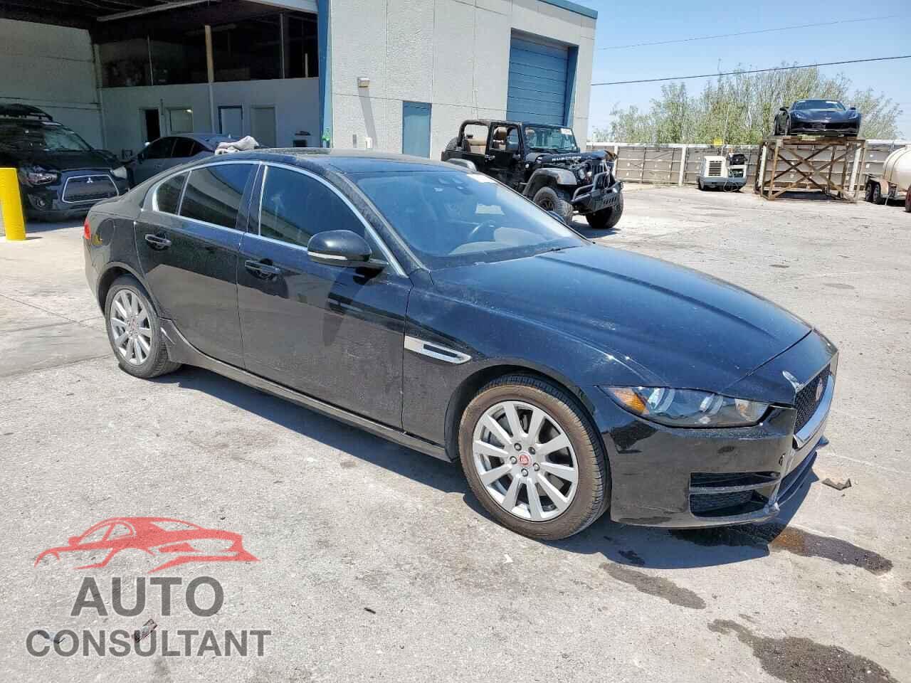 JAGUAR XE 2019 - SAJAR4FX4KCP49263
