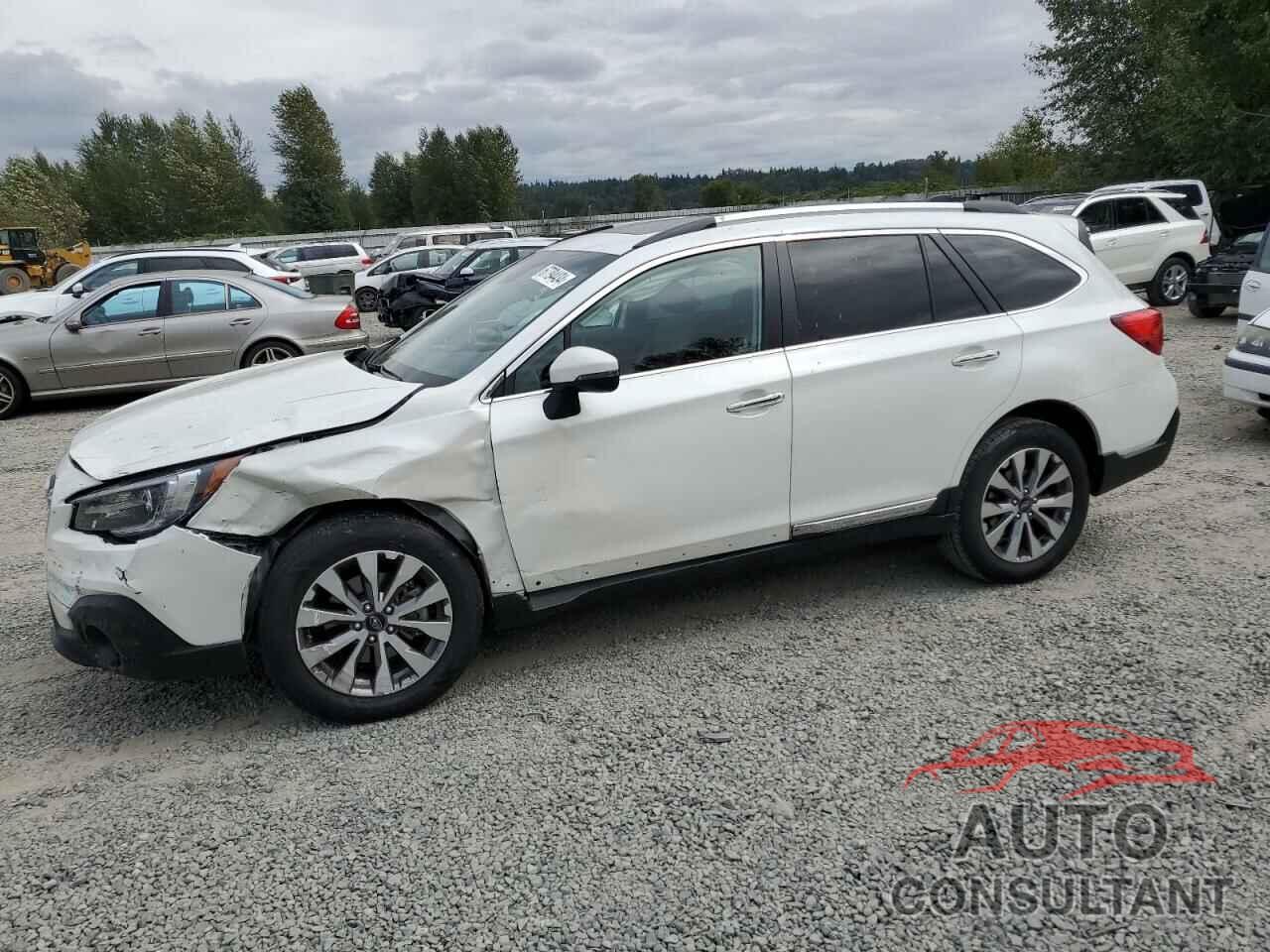 SUBARU OUTBACK 2018 - 4S4BSETC6J3203234