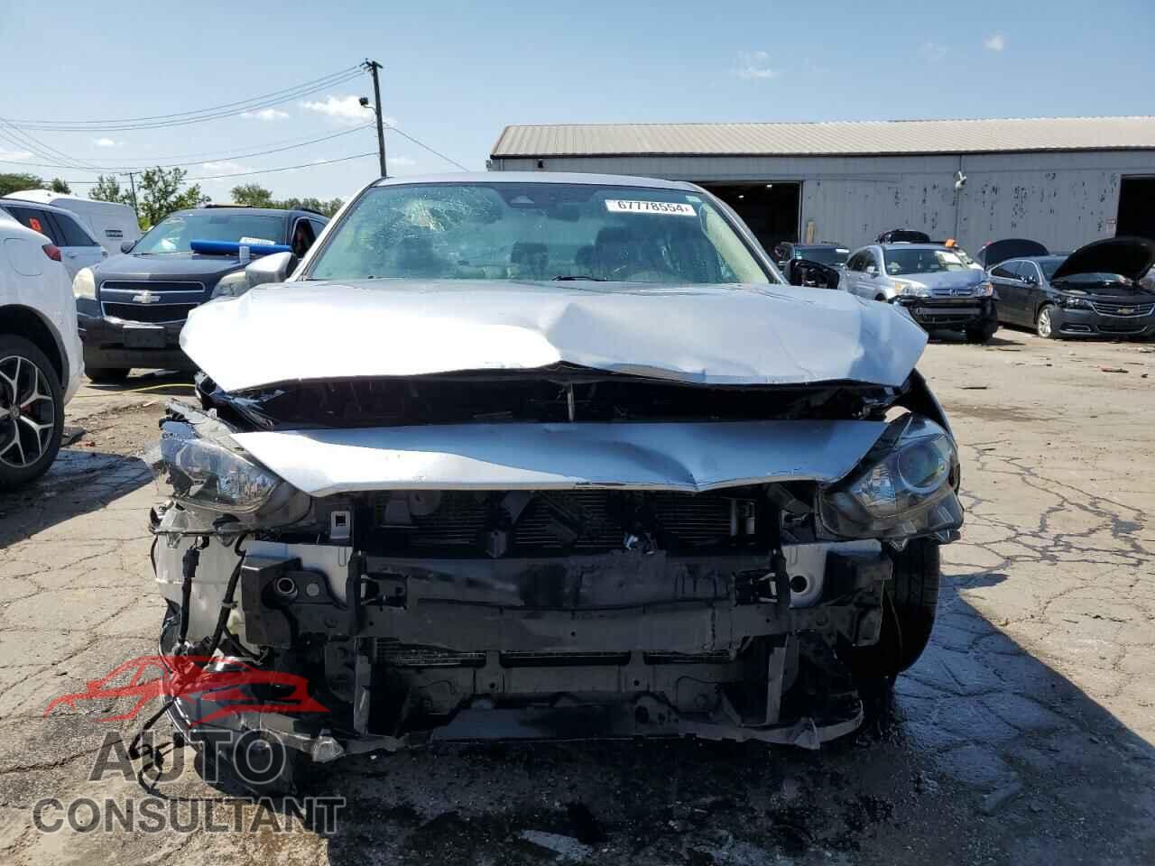 MAZDA 3 2017 - 3MZBN1V77HM107980