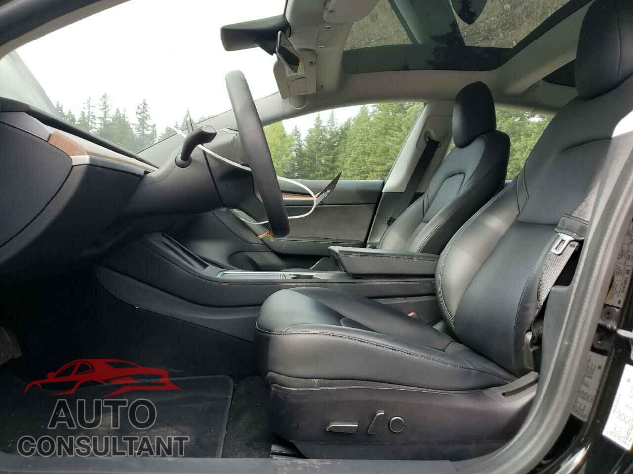 TESLA MODEL 3 2021 - 5YJ3E1EB8MF065541