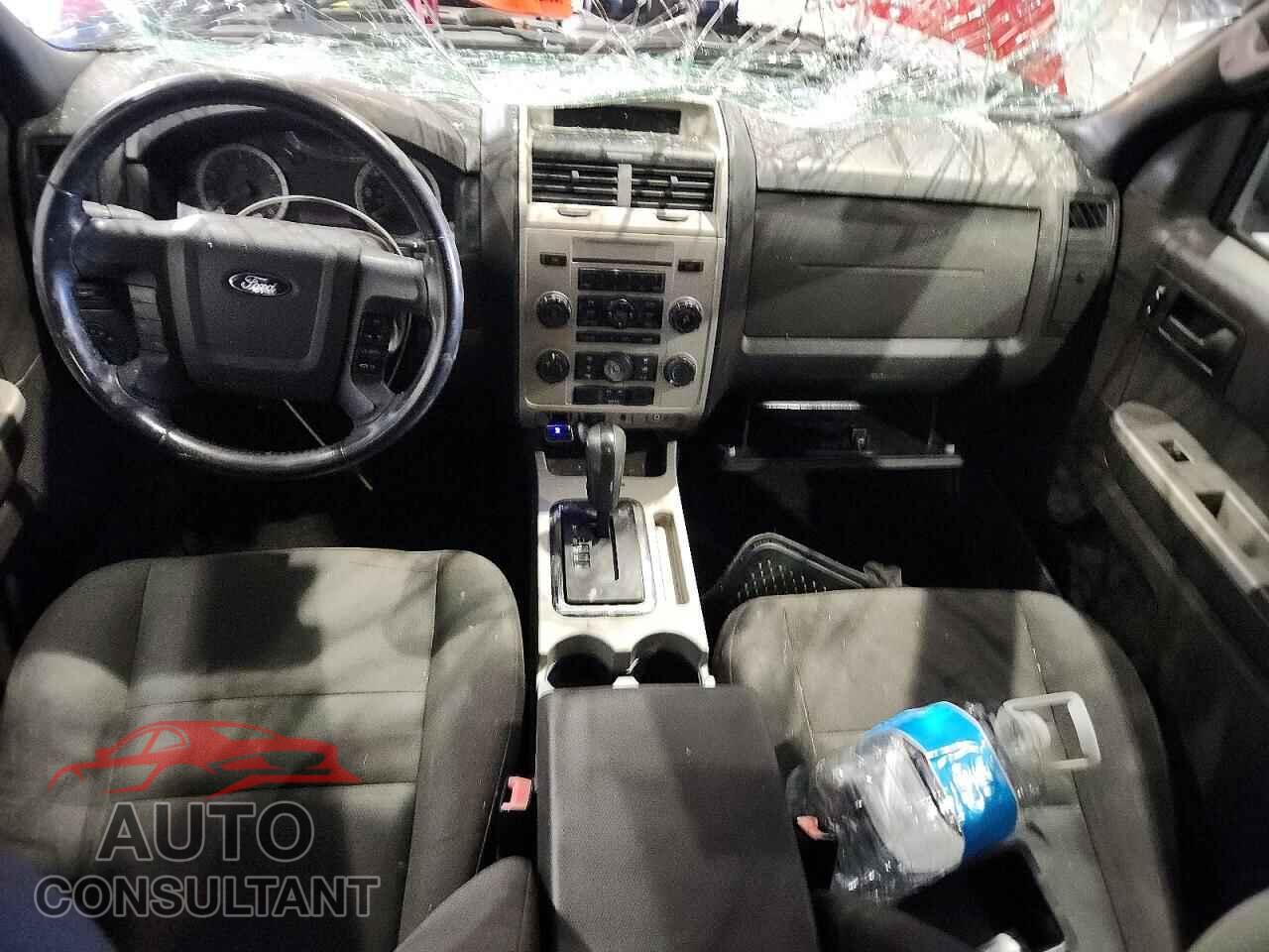 FORD ESCAPE 2011 - 1FMCU9DG2BKA37163