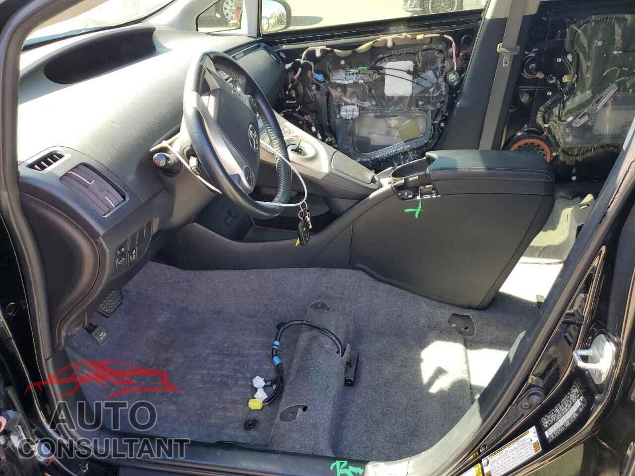 TOYOTA PRIUS 2012 - JTDKN3DU4C5400448