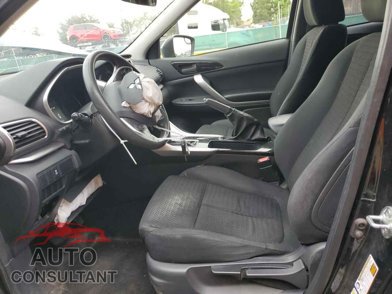 MITSUBISHI ECLIPSE 2018 - JA4AT3AA8JZ044114