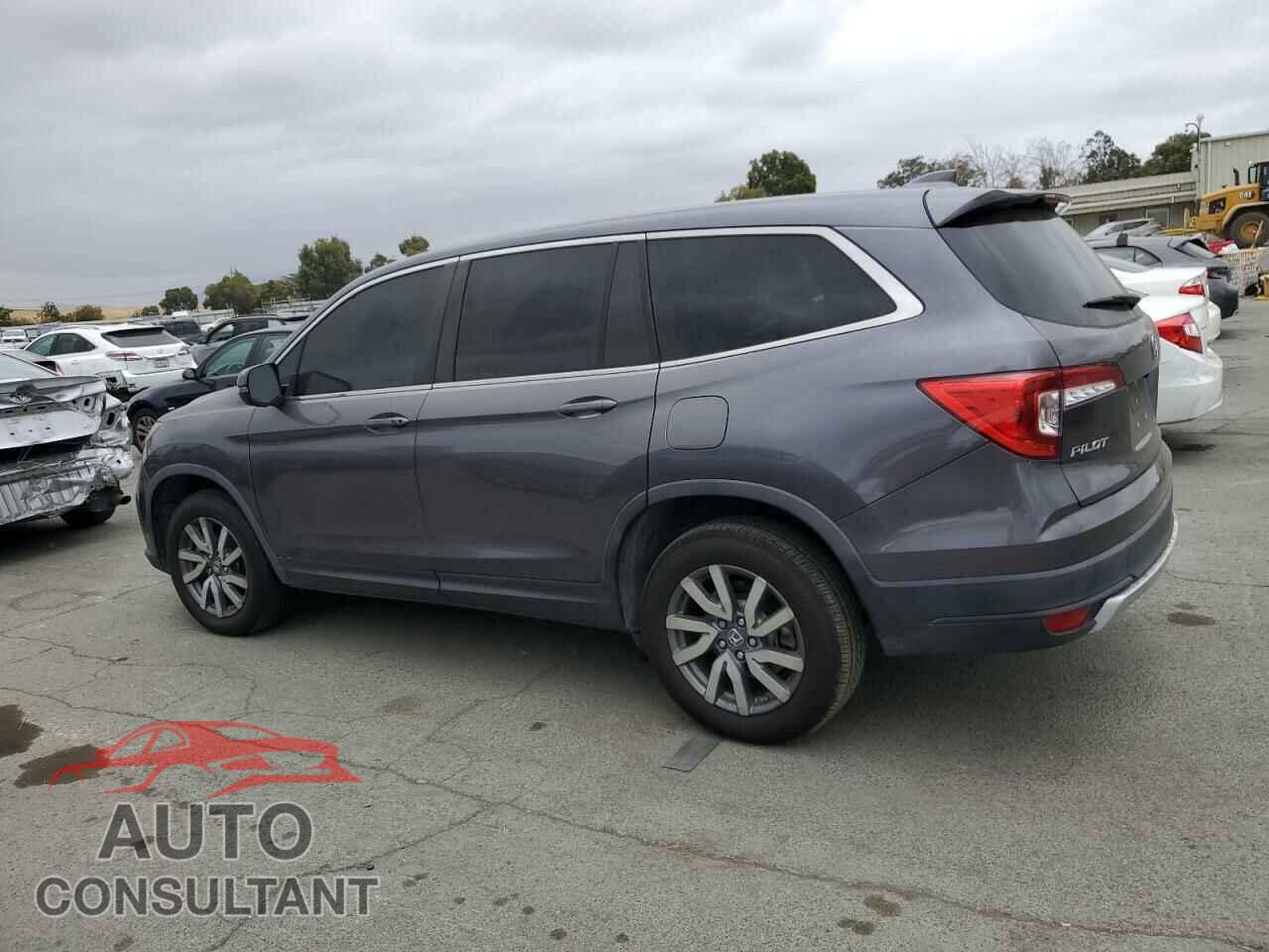 HONDA PILOT 2019 - 5FNYF6H44KB009848