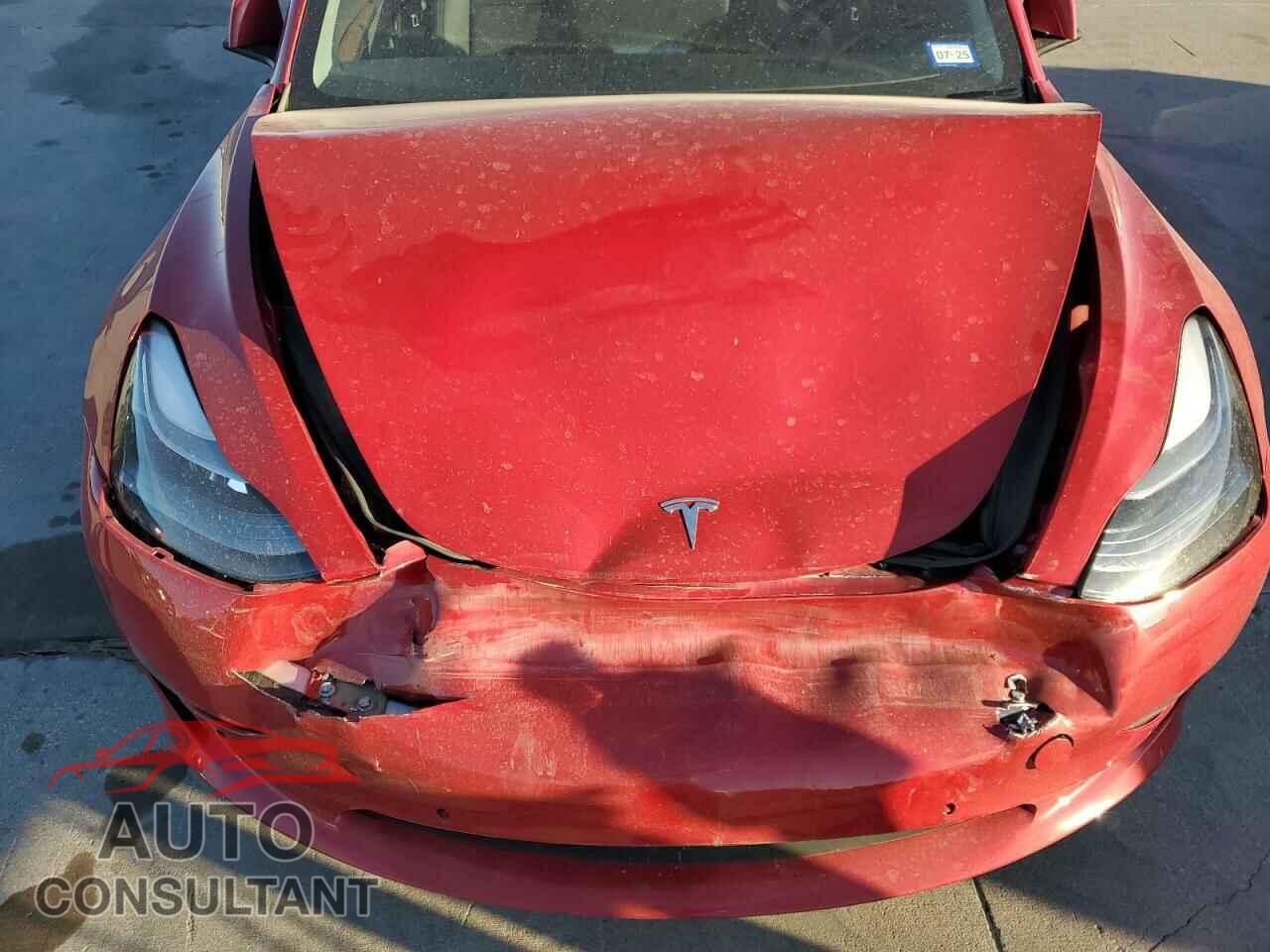 TESLA MODEL 3 2022 - 5YJ3E1EB3NF305144