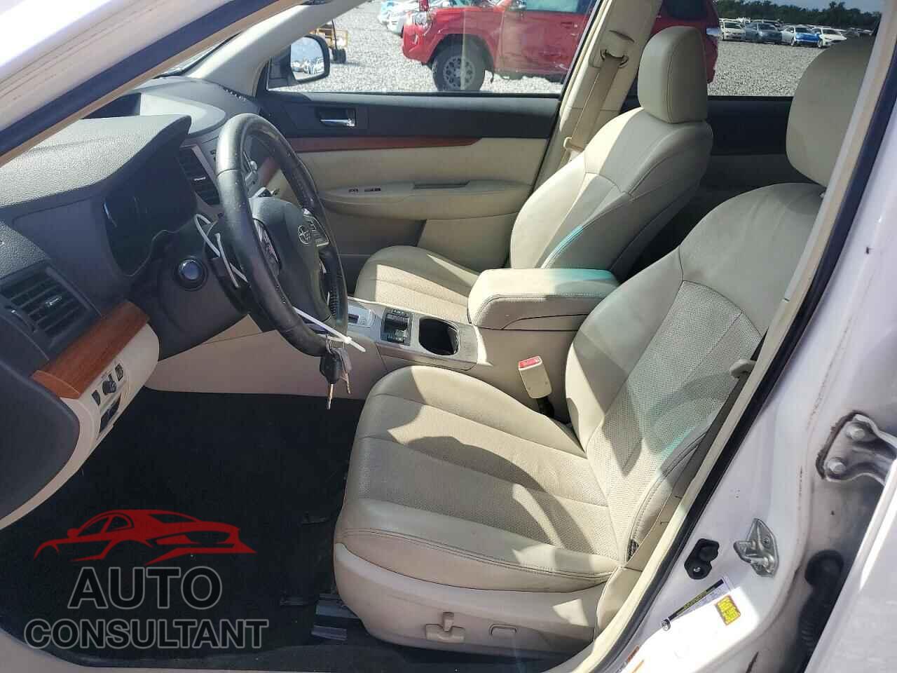 SUBARU OUTBACK 2013 - 4S4BRBKC5D3238900