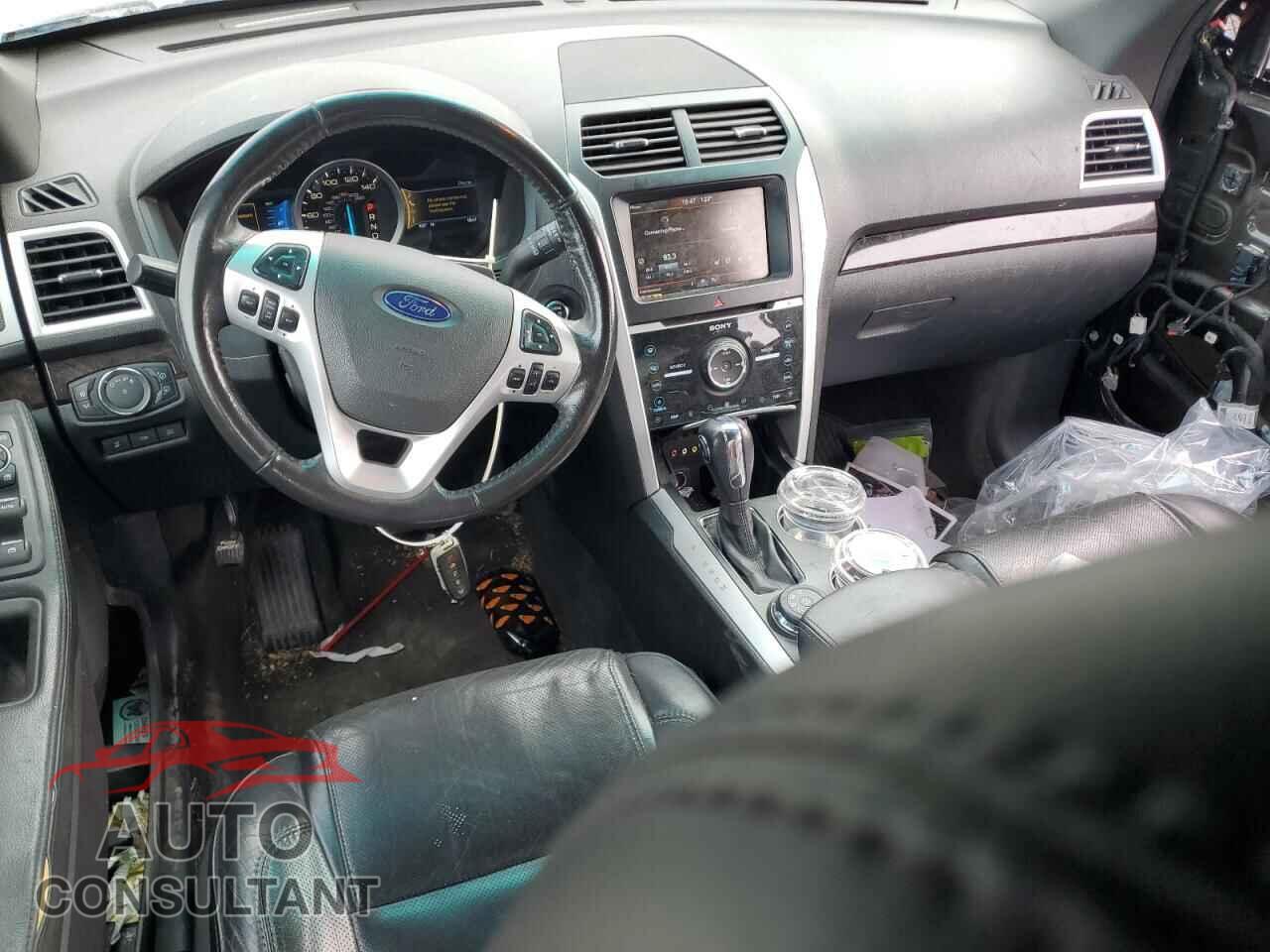 FORD EXPLORER 2012 - 1FMHK8F84CGA52215