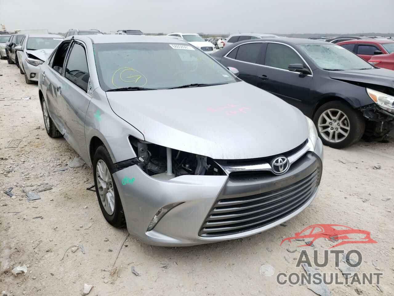 TOYOTA CAMRY 2016 - 4T4BF1FKXGR577063