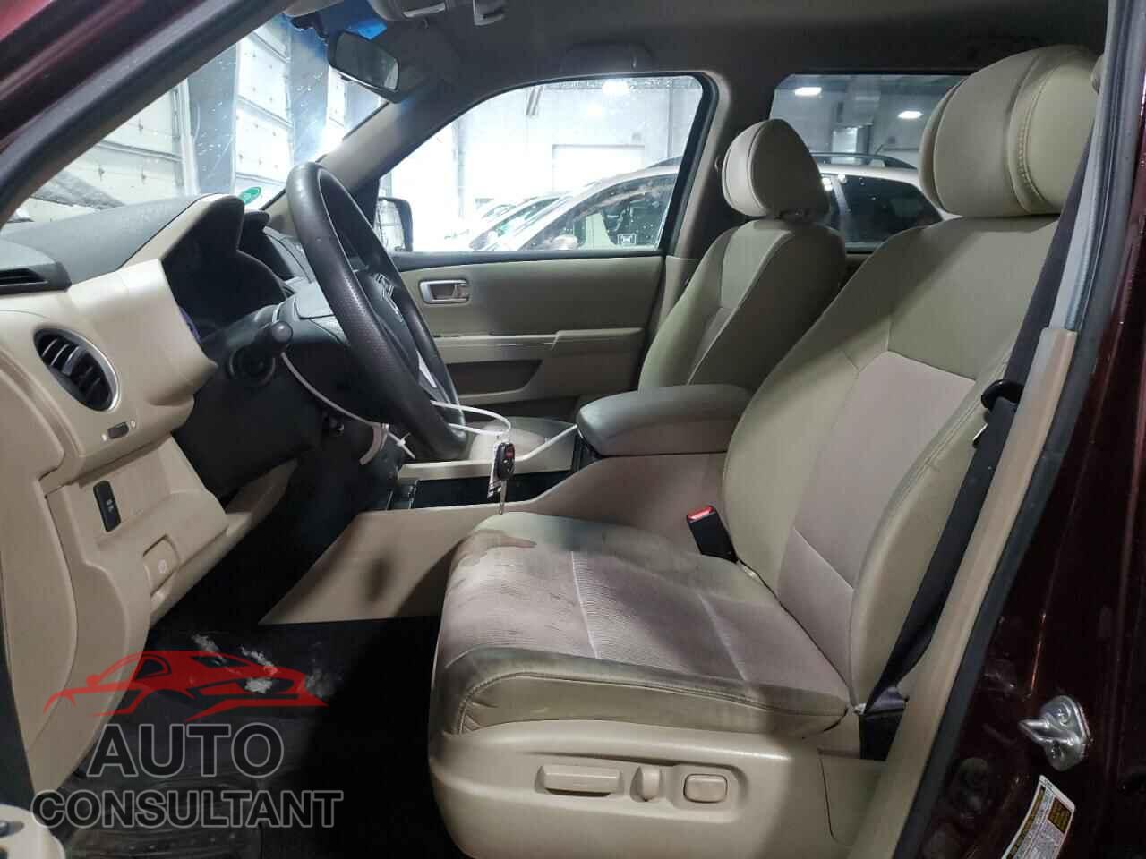 HONDA PILOT 2010 - 5FNYF3H44AB009278