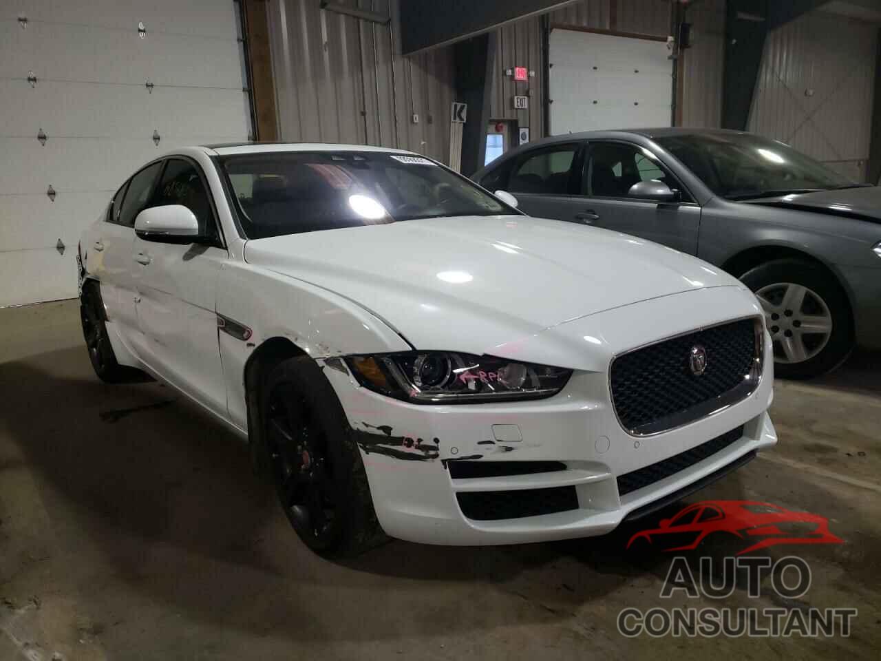 JAGUAR XE 2018 - SAJAJ4FX7JCP26307