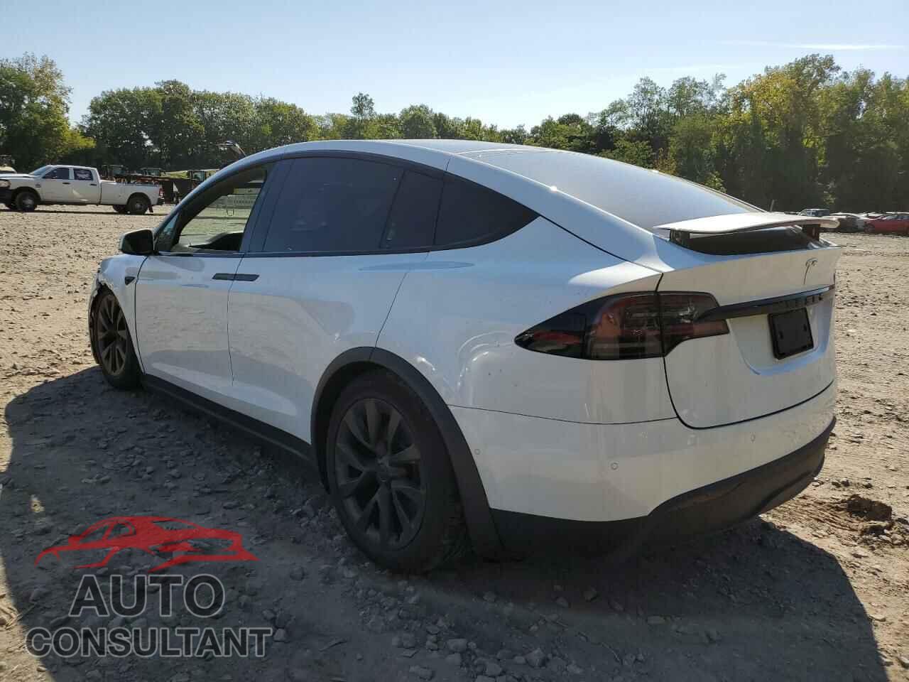 TESLA MODEL X 2022 - 7SAXCBE50NF358877