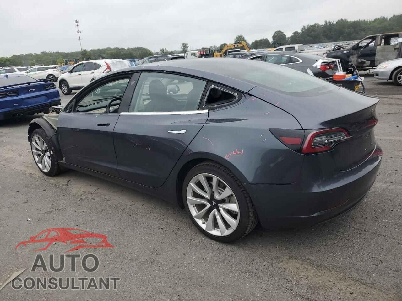 TESLA MODEL 3 2018 - 5YJ3E1EA9JF023835