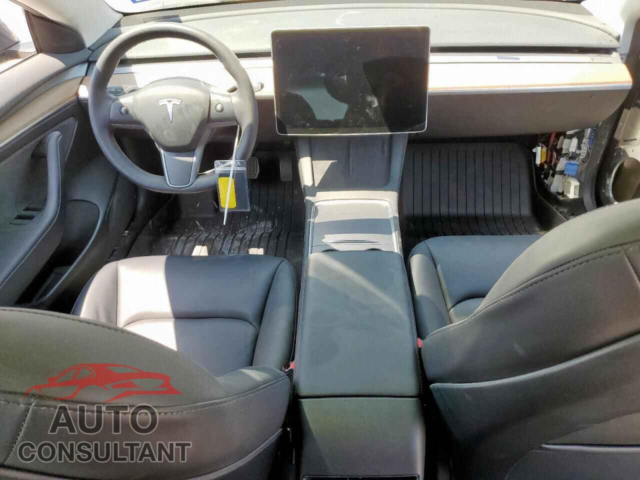 TESLA MODEL 3 2022 - 5YJ3E1EA3NF341939