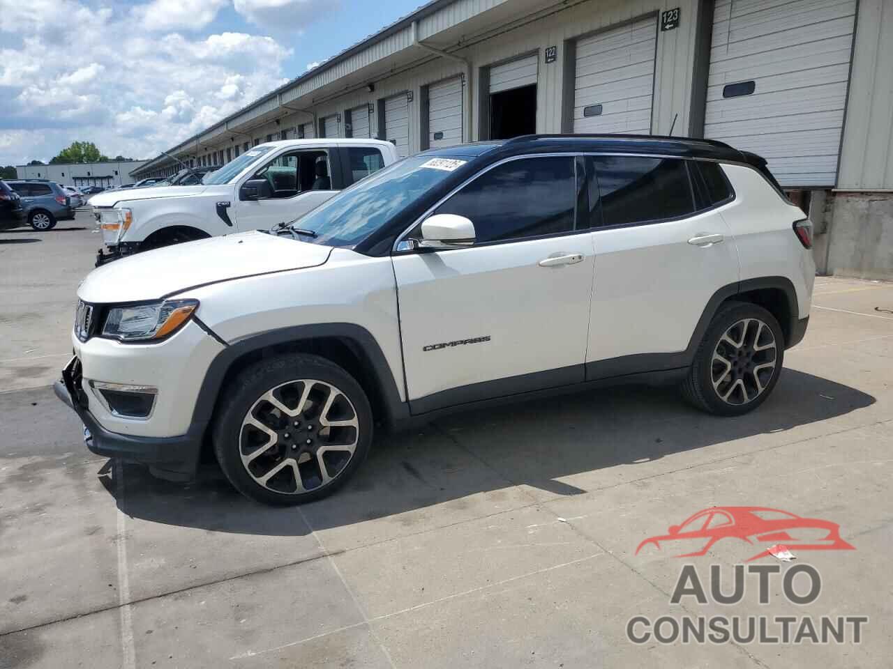 JEEP COMPASS 2018 - 3C4NJCCB5JT205058