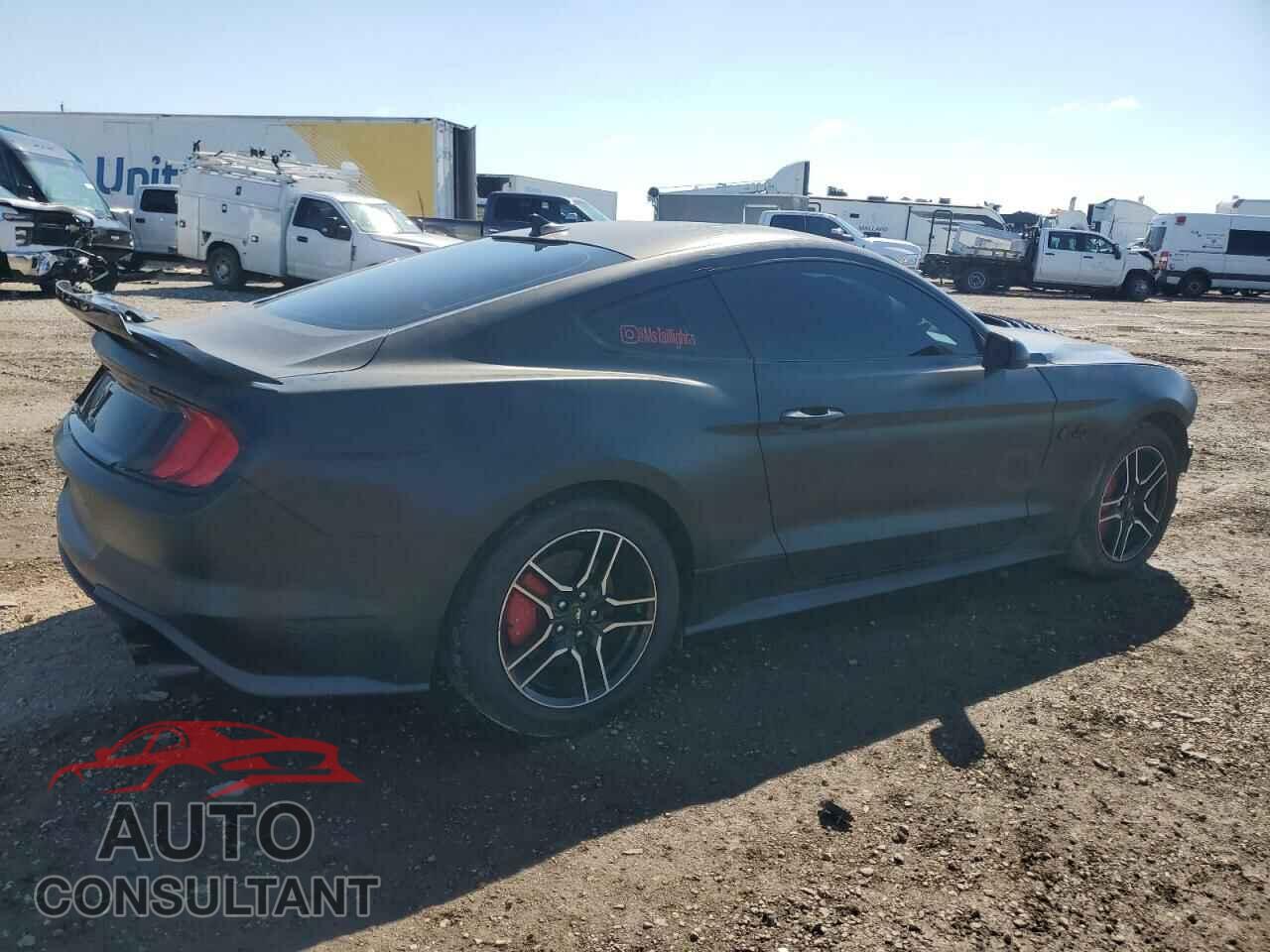 FORD MUSTANG 2018 - 1FA6P8CF1J5146017