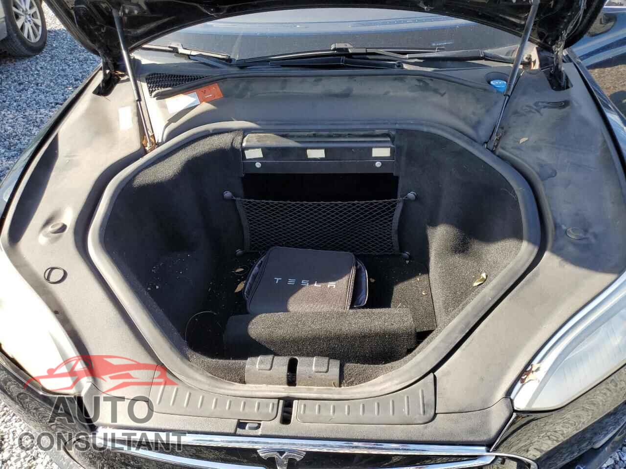 TESLA MODEL S 2016 - 5YJSA1E1XGF122471