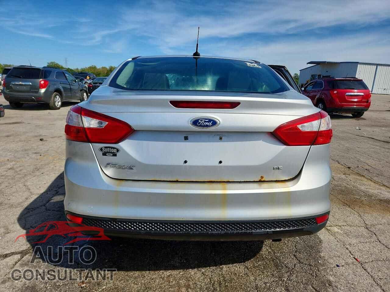 FORD FOCUS 2012 - 1FAHP3F28CL335959