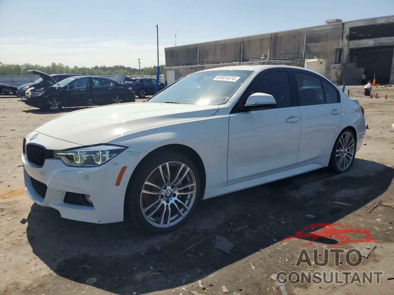 BMW 3 SERIES 2018 - WBA8B3C59JK843462