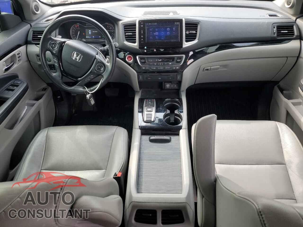 HONDA PILOT 2017 - 5FNYF6H91HB019838