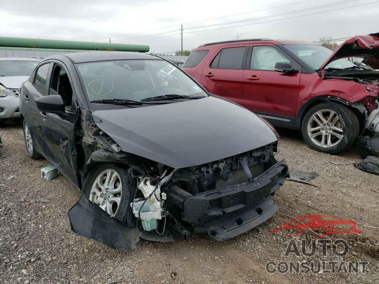 TOYOTA YARIS 2017 - 3MYDLBYV3HY171056
