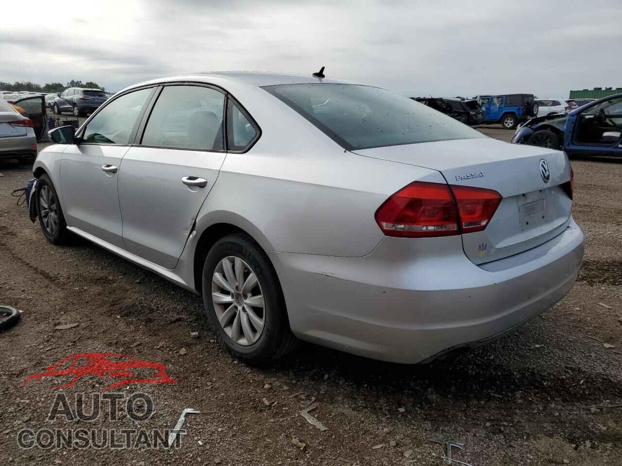 VOLKSWAGEN PASSAT 2012 - 1VWAP7A3XCC083440