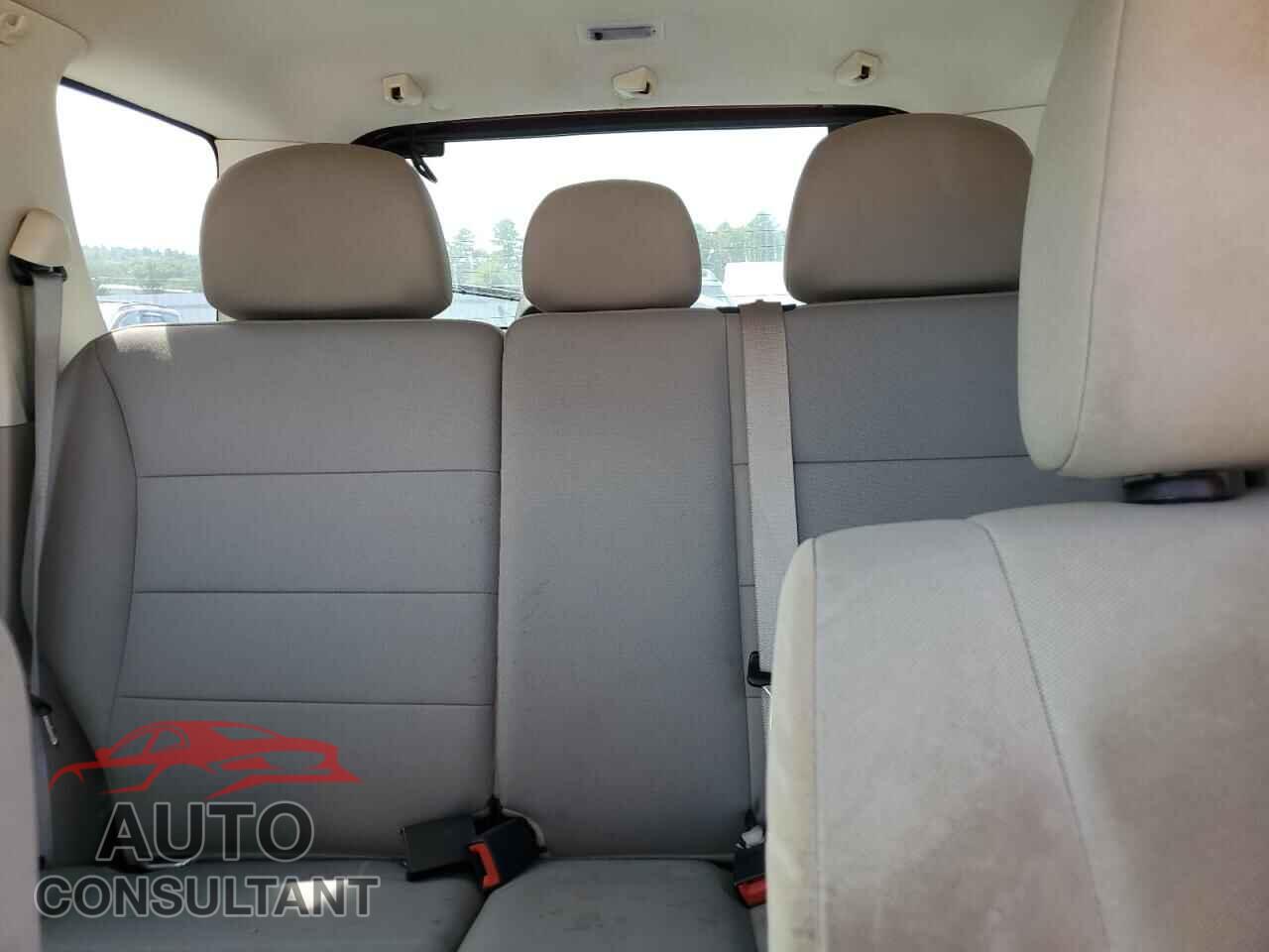 FORD ESCAPE 2012 - 1FMCU9DG1CKB98394