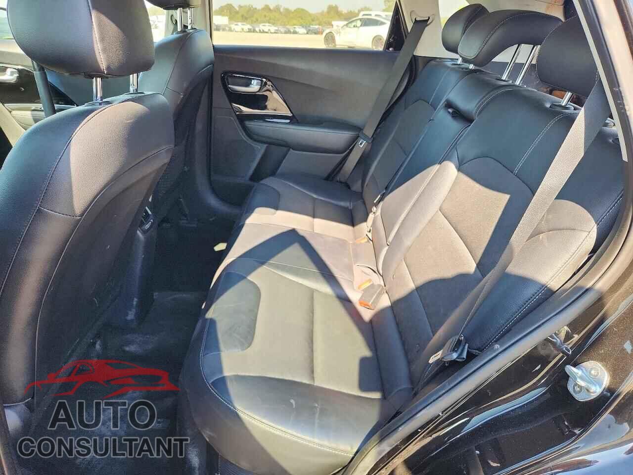 KIA NIRO 2017 - KNDCC3LC8H5051269