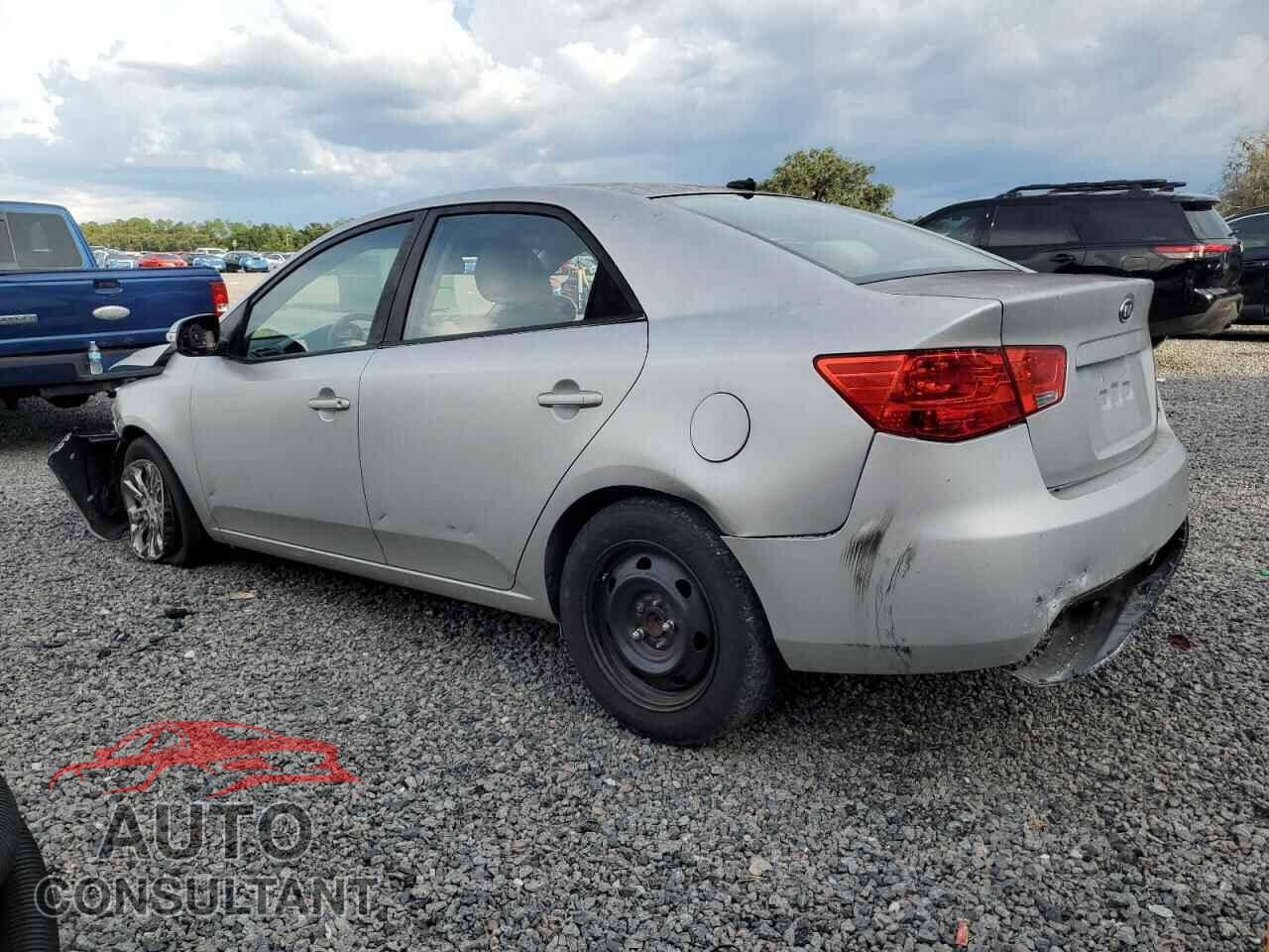 KIA FORTE 2010 - KNAFU4A26A5250107
