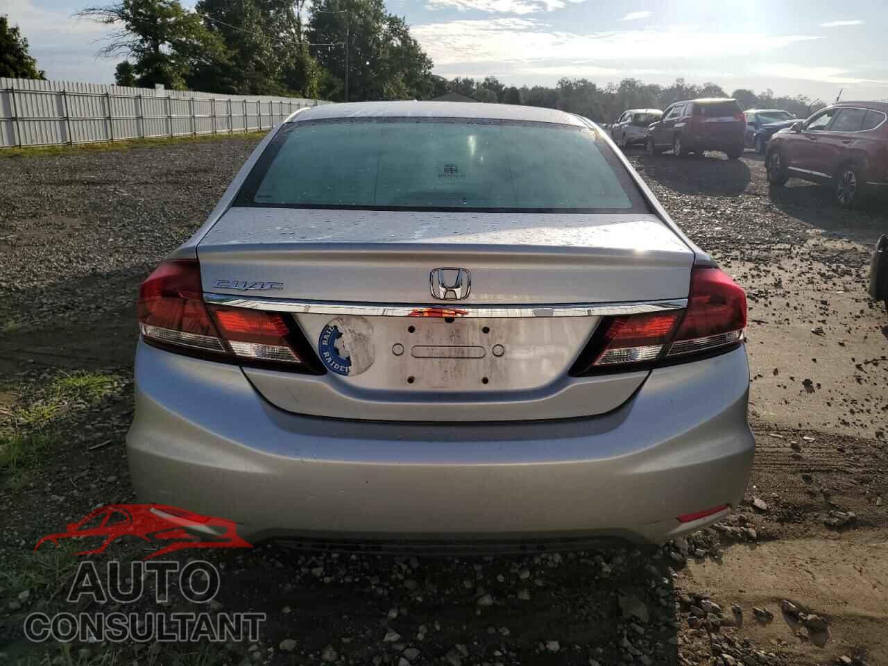 HONDA CIVIC 2015 - 19XFB2F88FE248770