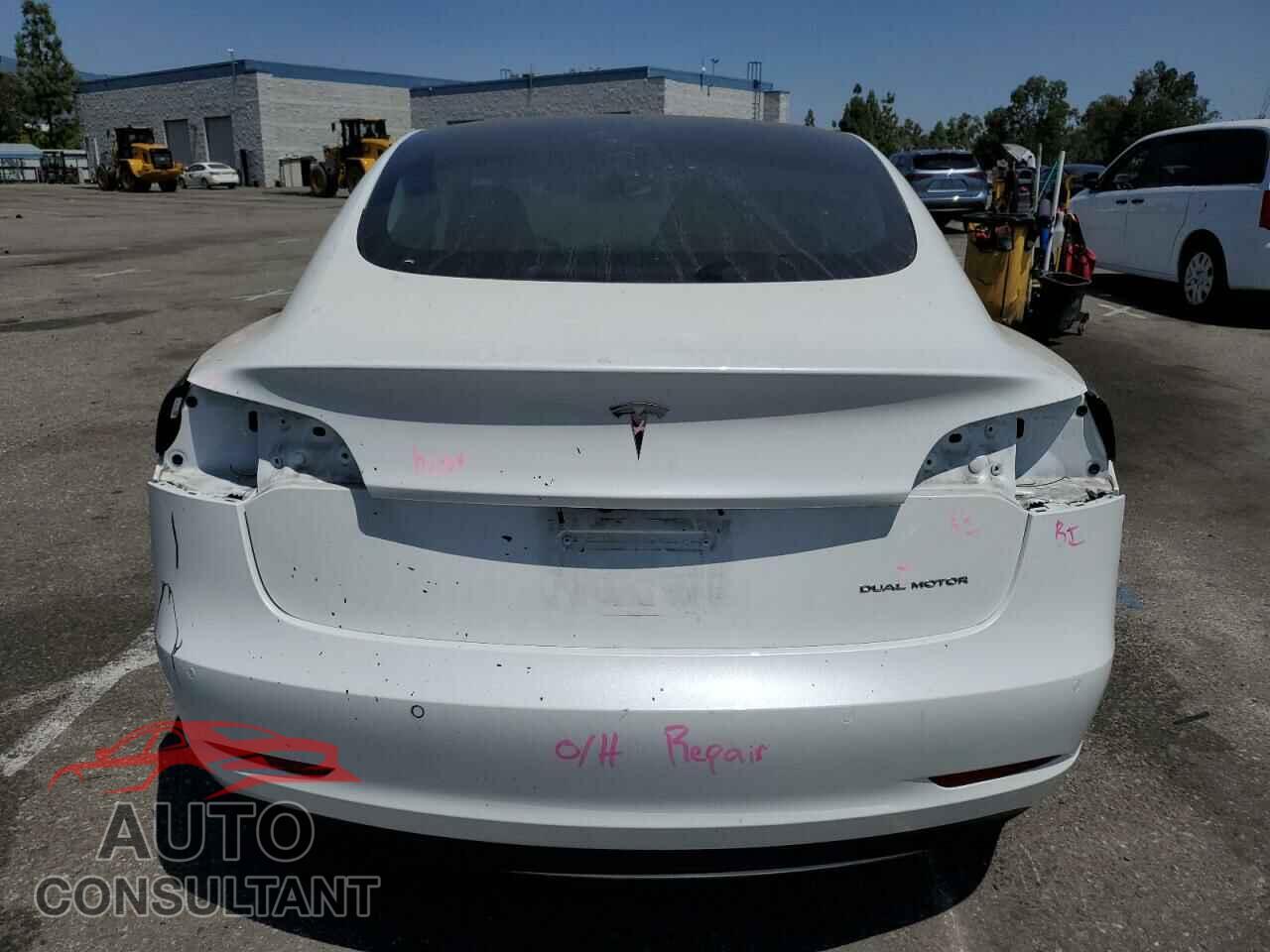 TESLA MODEL 3 2021 - 5YJ3E1EB9MF938990