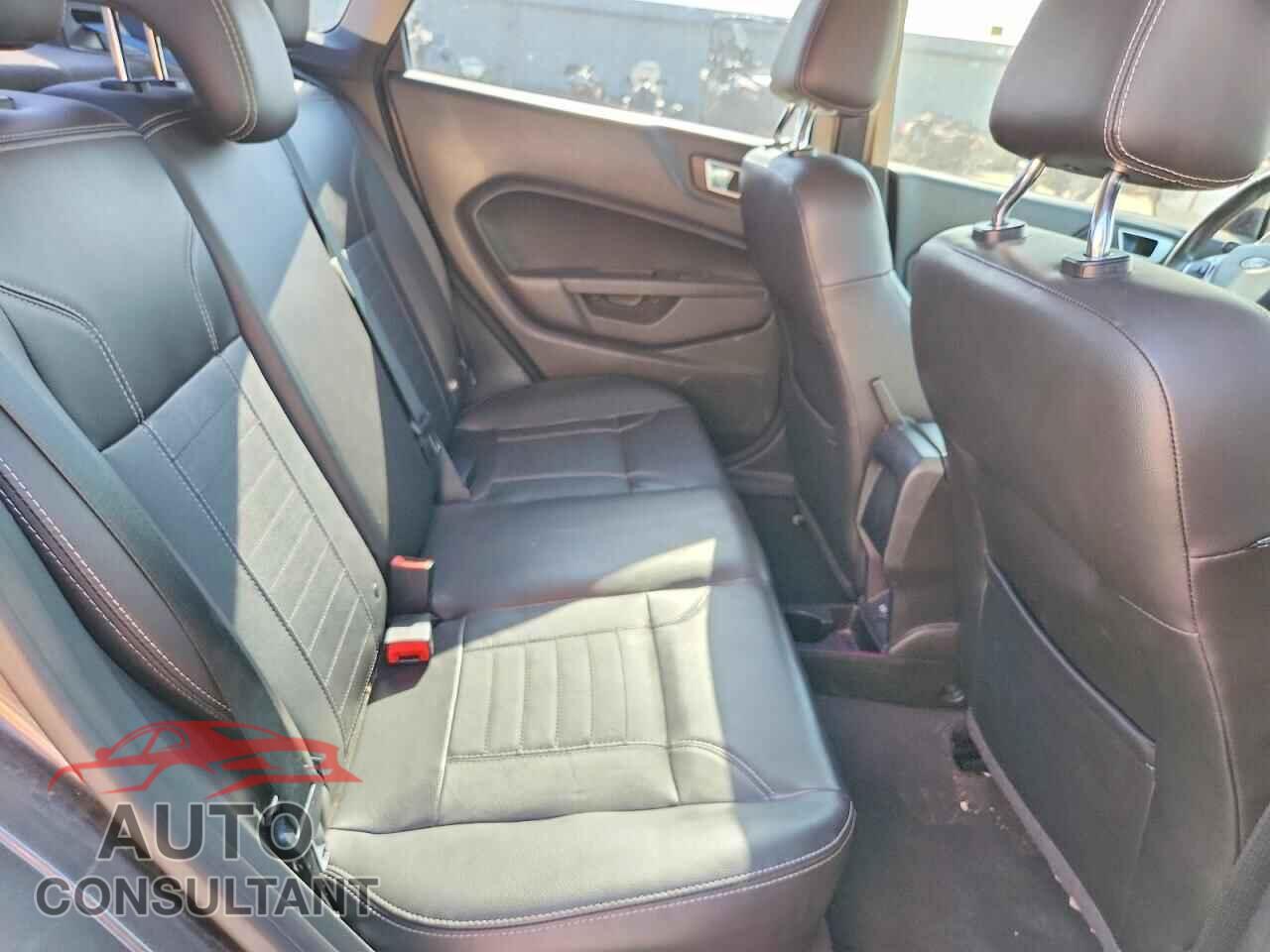 FORD FIESTA 2017 - 3FADP4CJ7HM158181