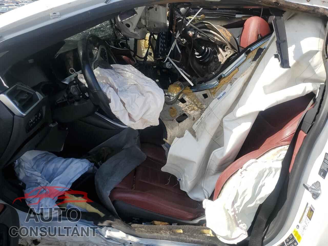 BMW M4 2021 - WBA13AR03MCG04232