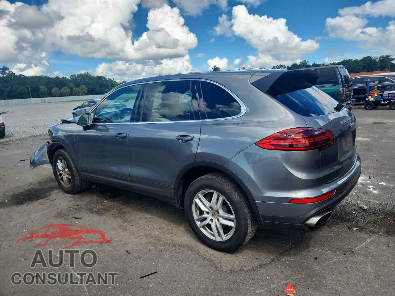 PORSCHE CAYENNE 2018 - WP1AA2A21JKA01255