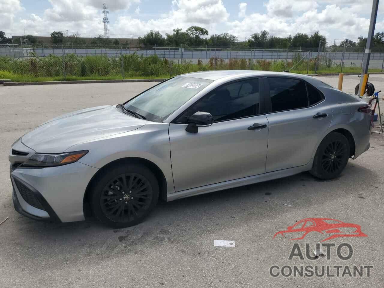 TOYOTA CAMRY 2022 - 4T1T11AK4NU055286