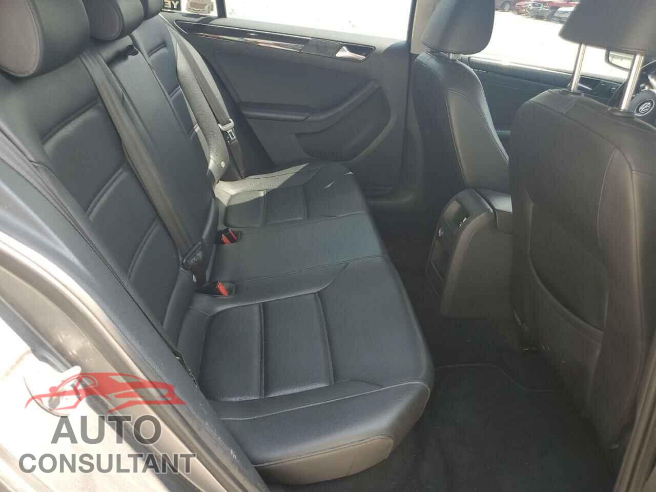 VOLKSWAGEN JETTA 2017 - 3VWL17AJ2HM320081