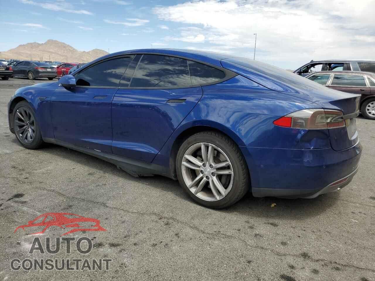 TESLA MODEL S 2015 - 5YJSA1E24FF117421
