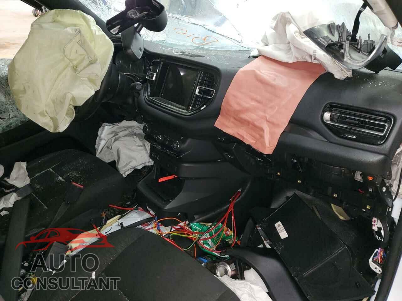 DODGE DURANGO 2023 - 1C4SDJFT4PC590782