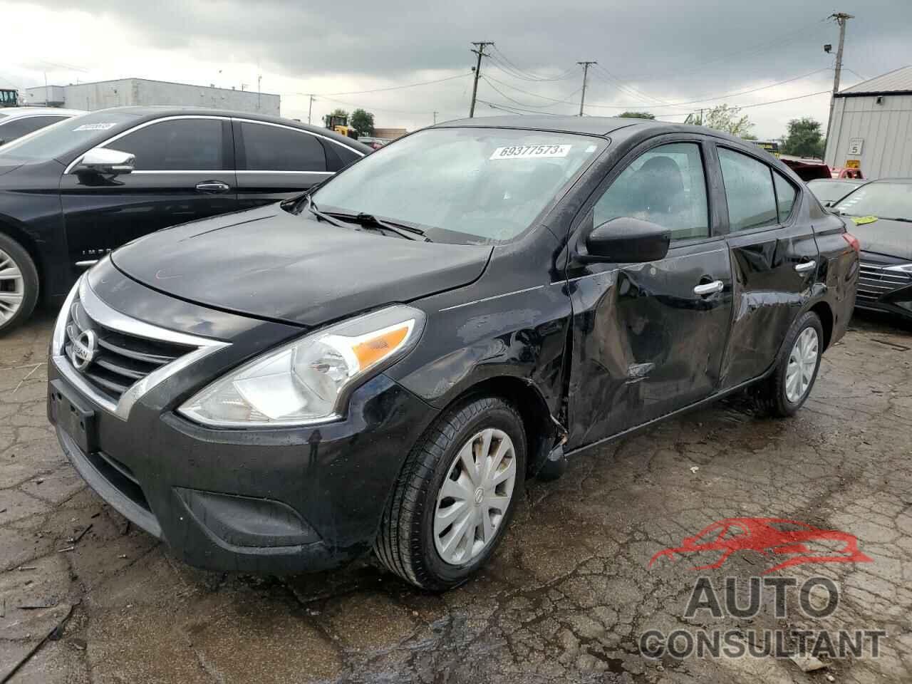 NISSAN VERSA 2018 - 3N1CN7AP7JL865512