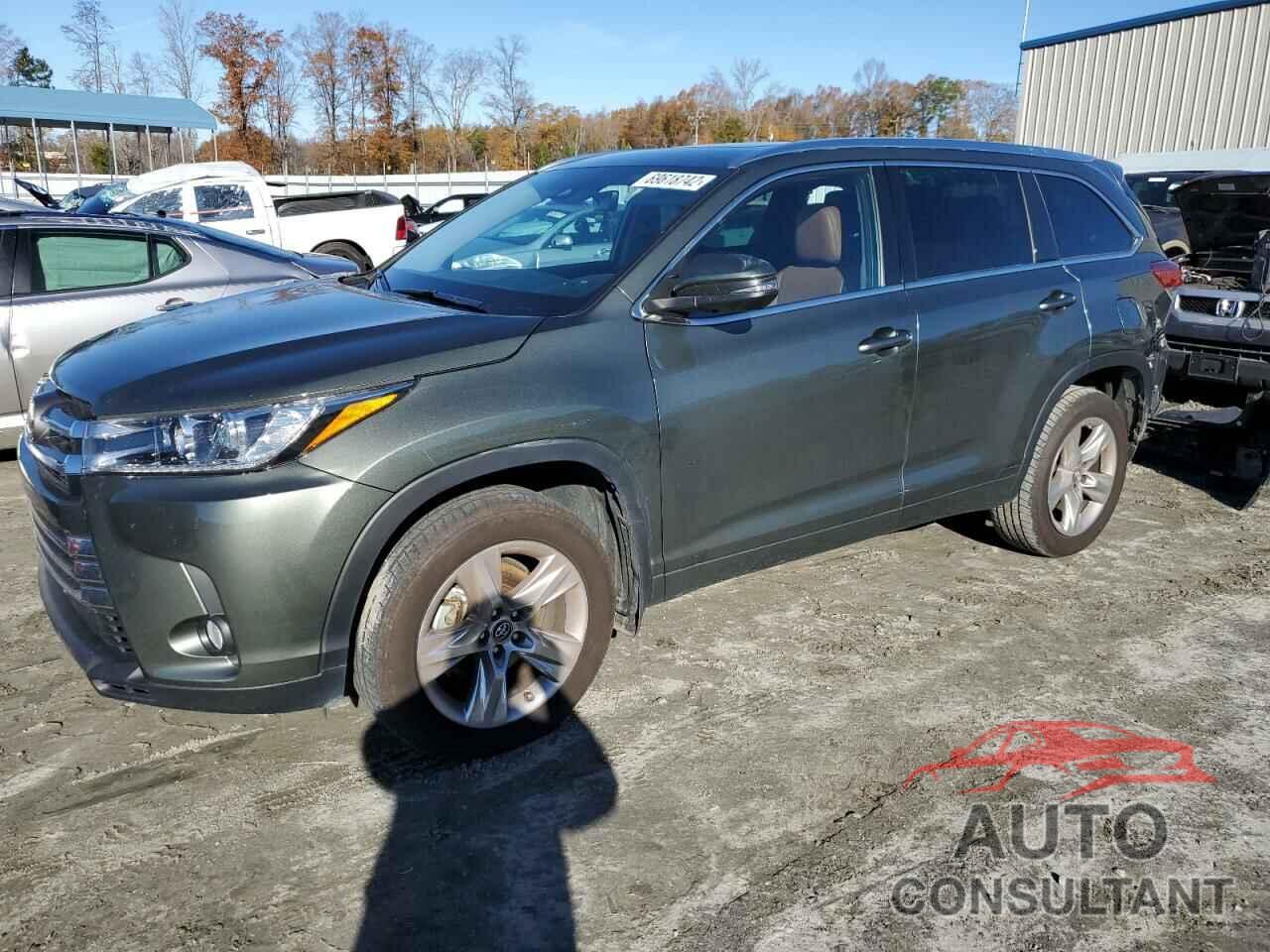 TOYOTA HIGHLANDER 2018 - 5TDDZRFH9JS821329