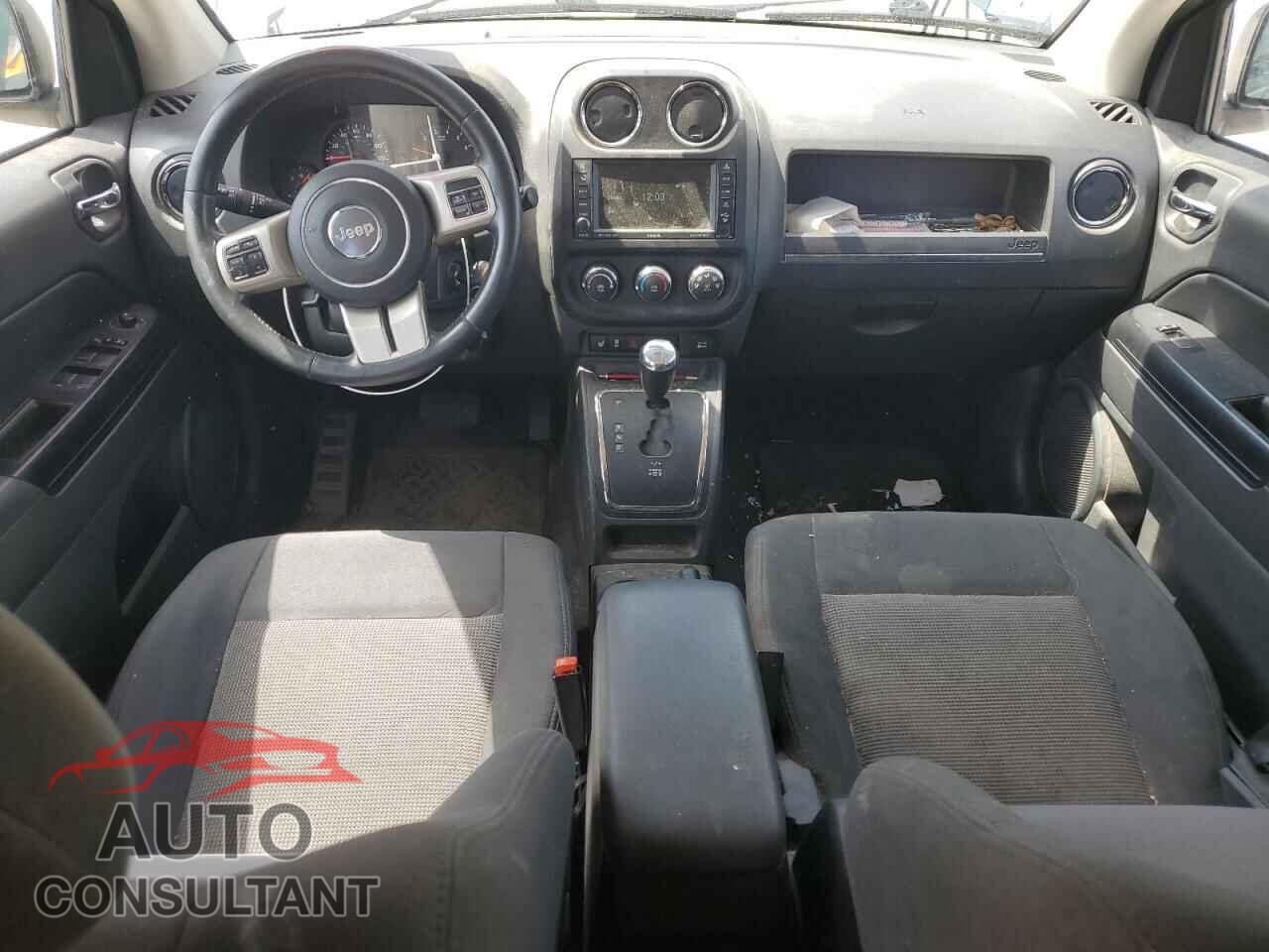 JEEP COMPASS 2011 - 1J4NF1FB8BD251695