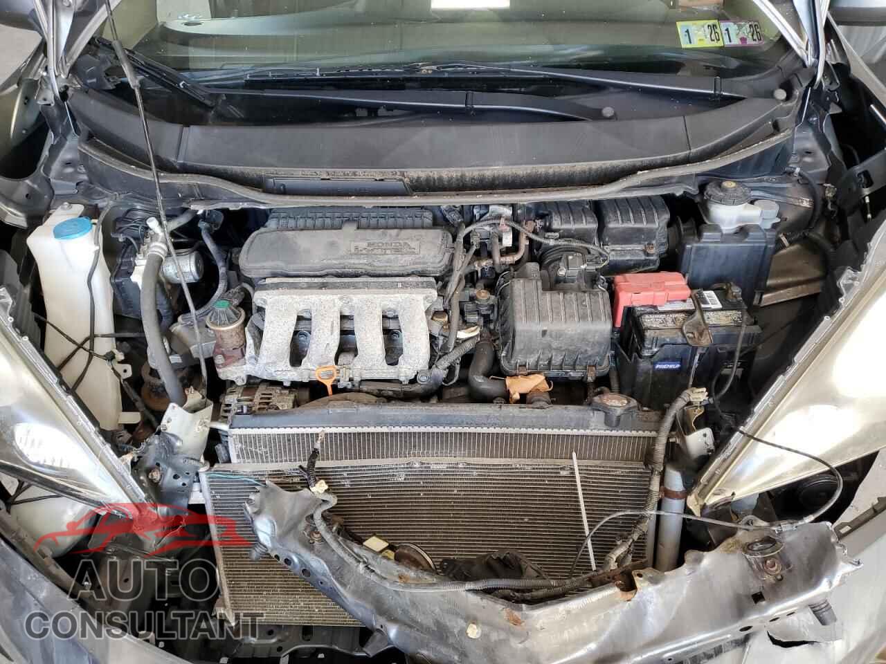 HONDA FIT 2013 - JHMGE8G51DC071162