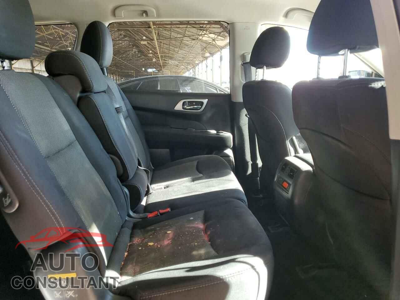 NISSAN PATHFINDER 2017 - 5N1DR2MN2HC686539