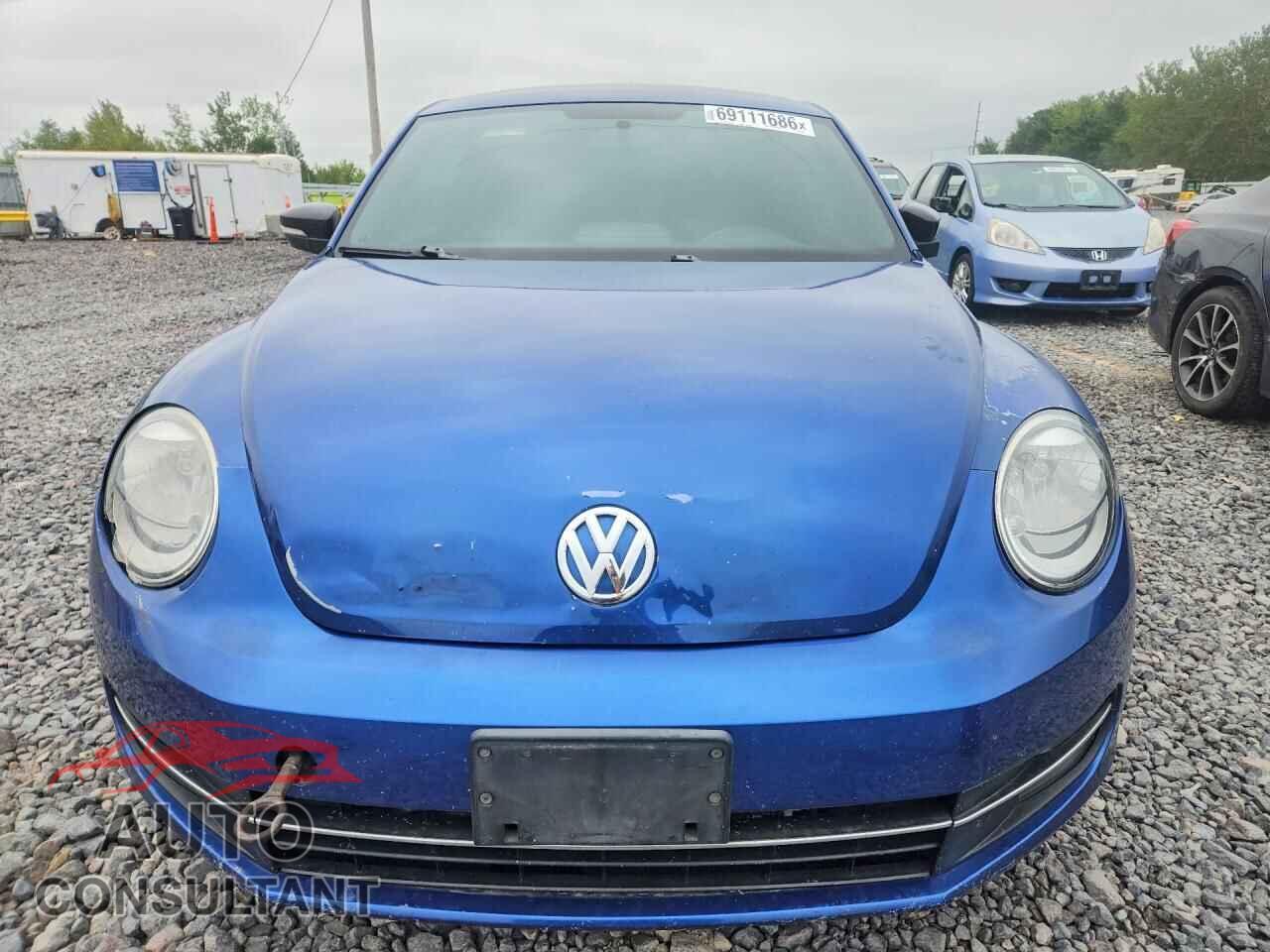 VOLKSWAGEN BEETLE 2012 - 3VWVA7AT7CM656764