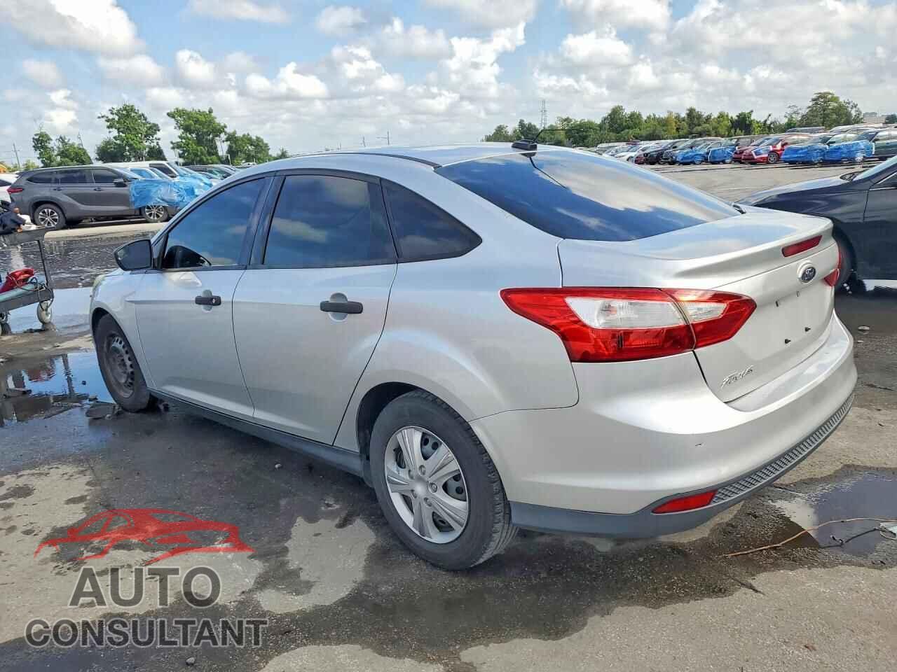 FORD FOCUS 2012 - 1FAHP3E22CL193920