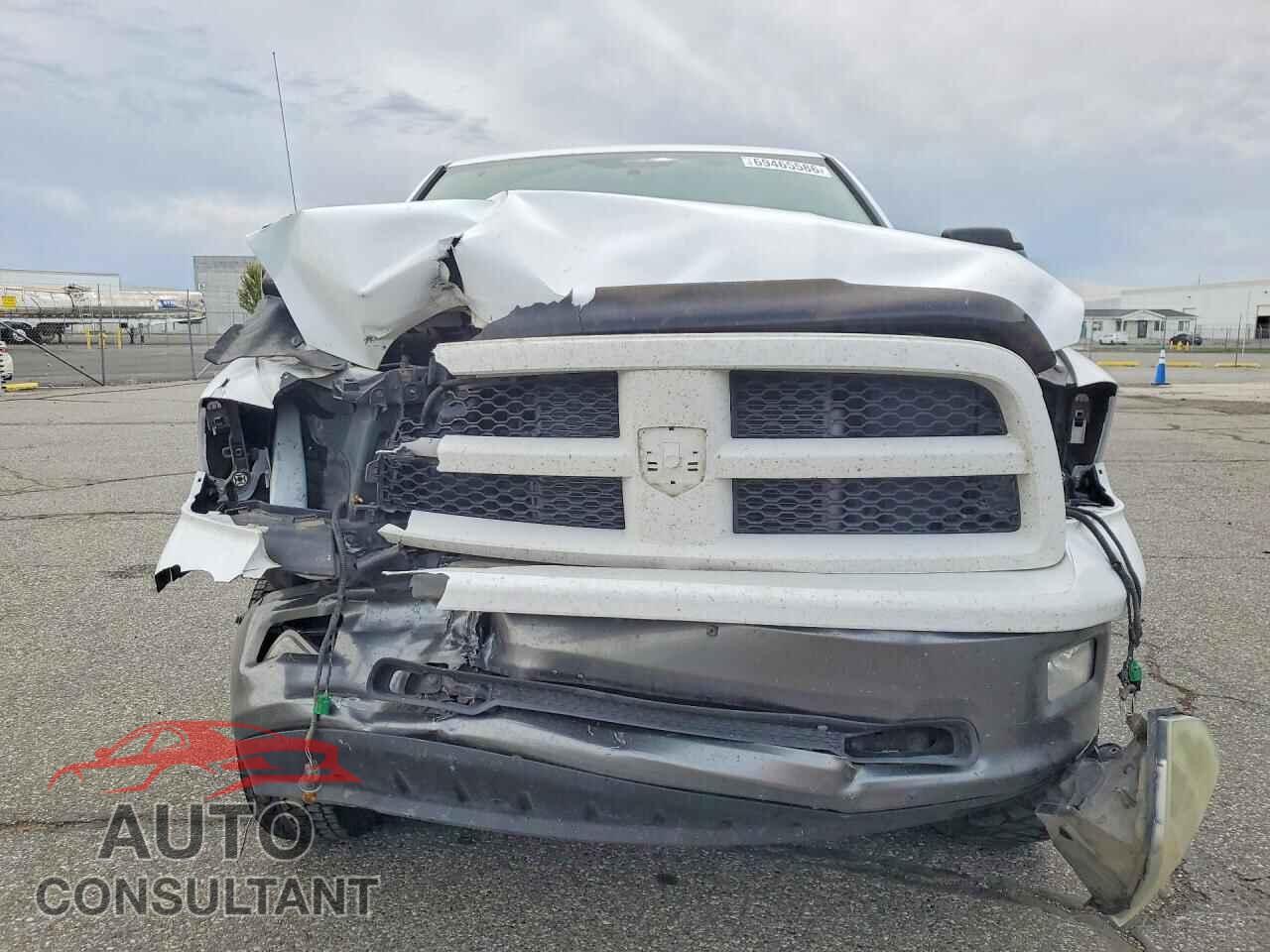 DODGE RAM 1500 2010 - 1D7RV1CT7AS188239