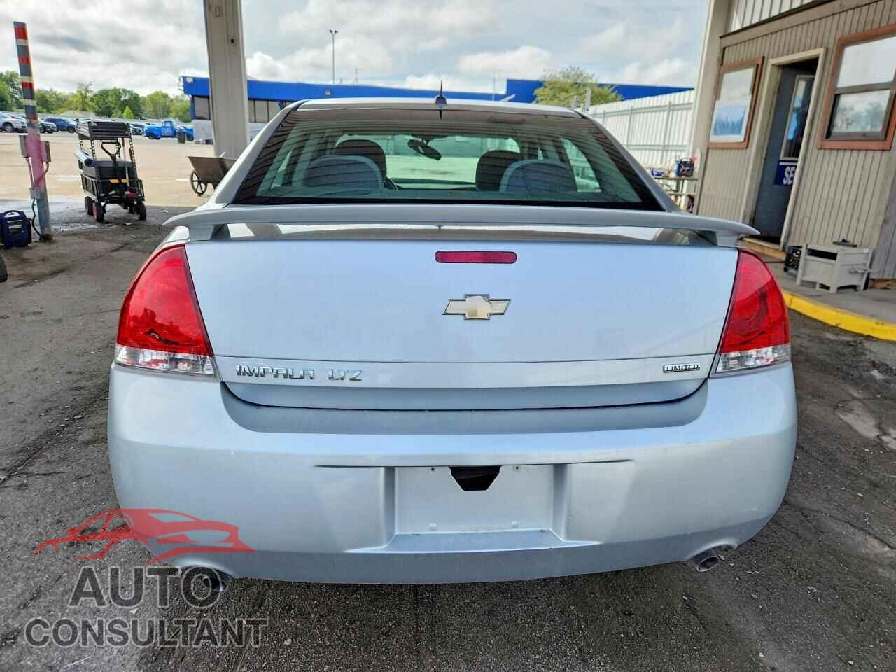 CHEVROLET IMPALA 2013 - 2G1WG5E37D1115977