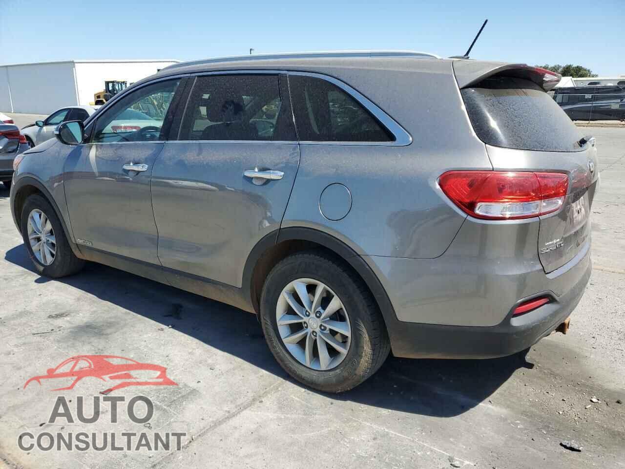 KIA SORENTO 2017 - 5XYPGDA55HG203189